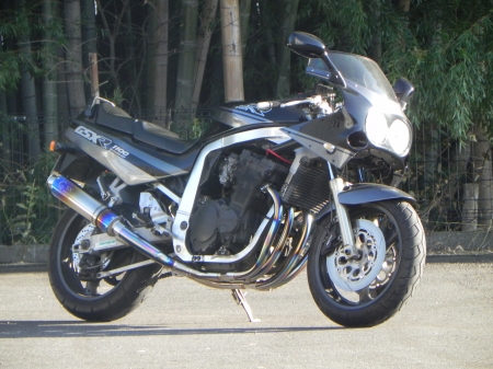 GSX-R1100