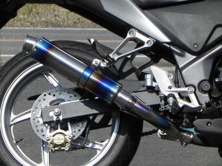 サイレンサーはΦ90-350mmです。